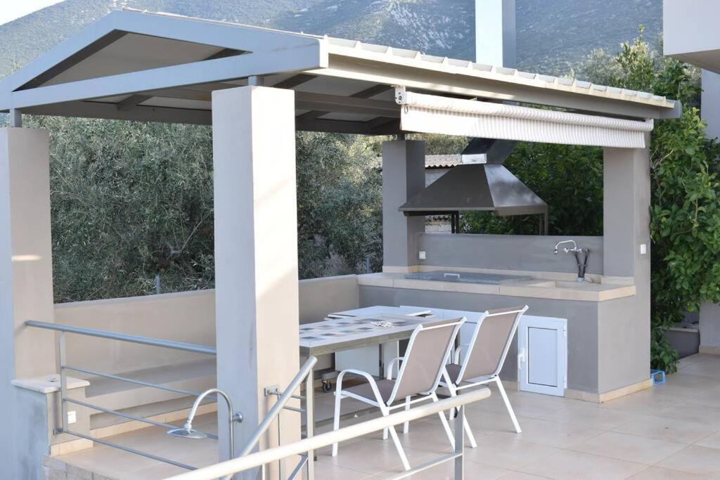 Panoramic View Summerhouse Loukissia 외부 사진